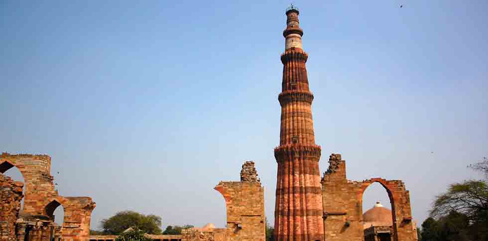 Qutub Minar travel Guide